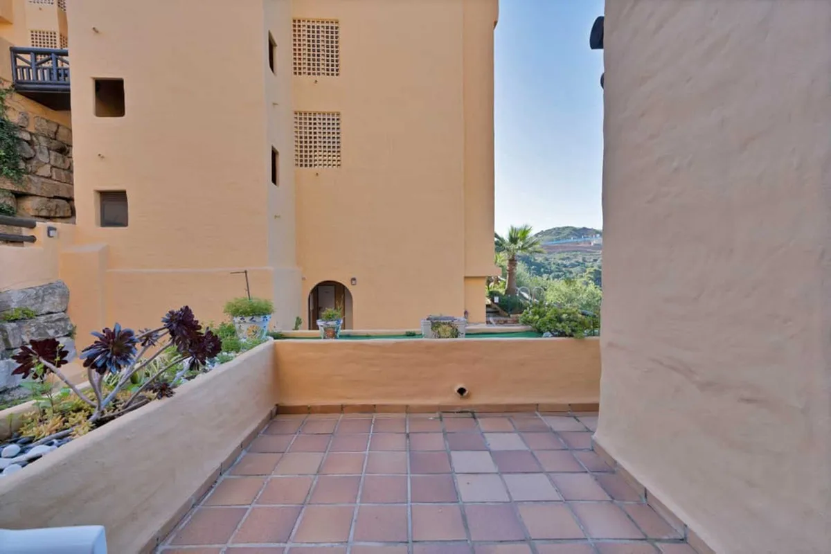 16b33de4-40ce-47d5-b8c7-aba828417daa