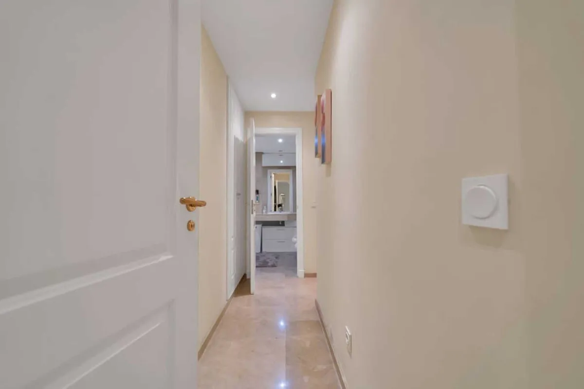 ff2c0669-c362-4c54-912f-a9326db6786b