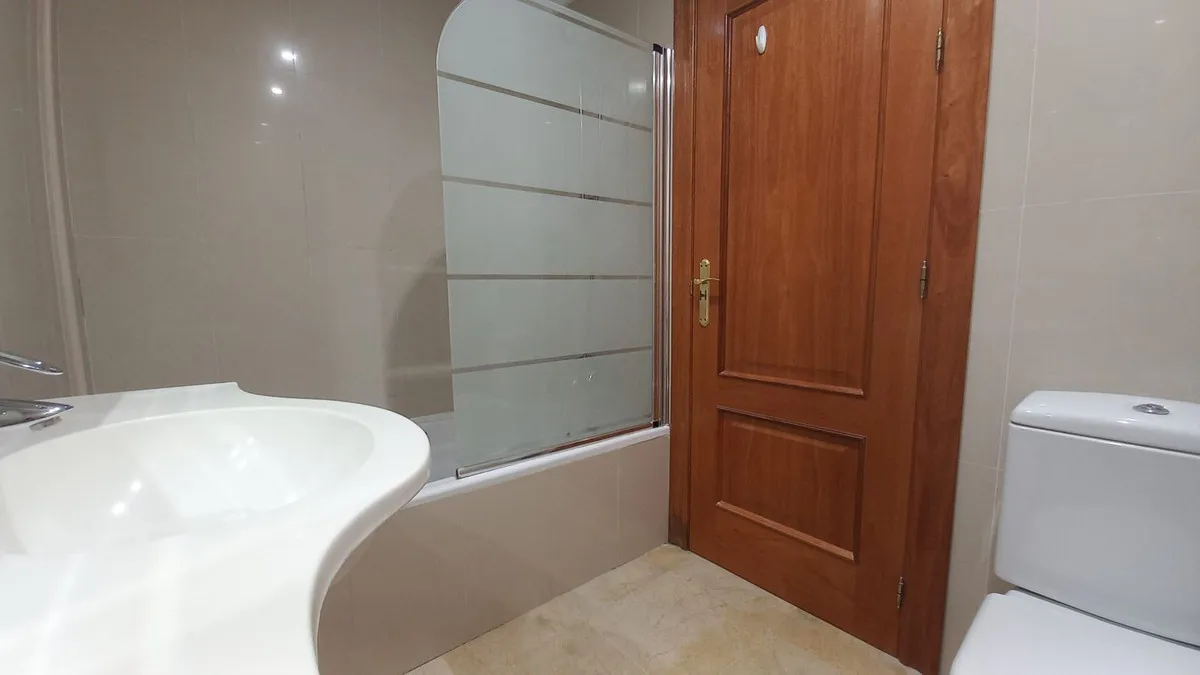 ad7762a1-632c-403b-b22a-f5eb0bf407c2