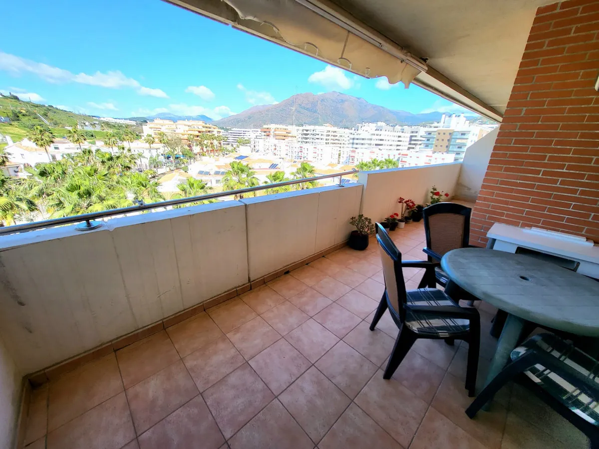 a109c189-ae3d-4584-a636-677ebf9e3616