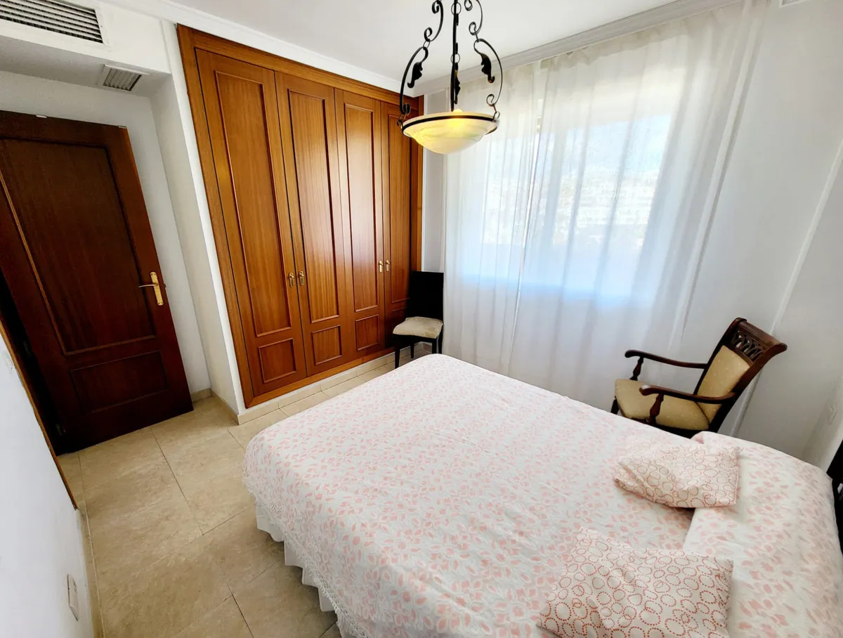 a469f541-ef8d-4278-ac96-06bcf7d86aef