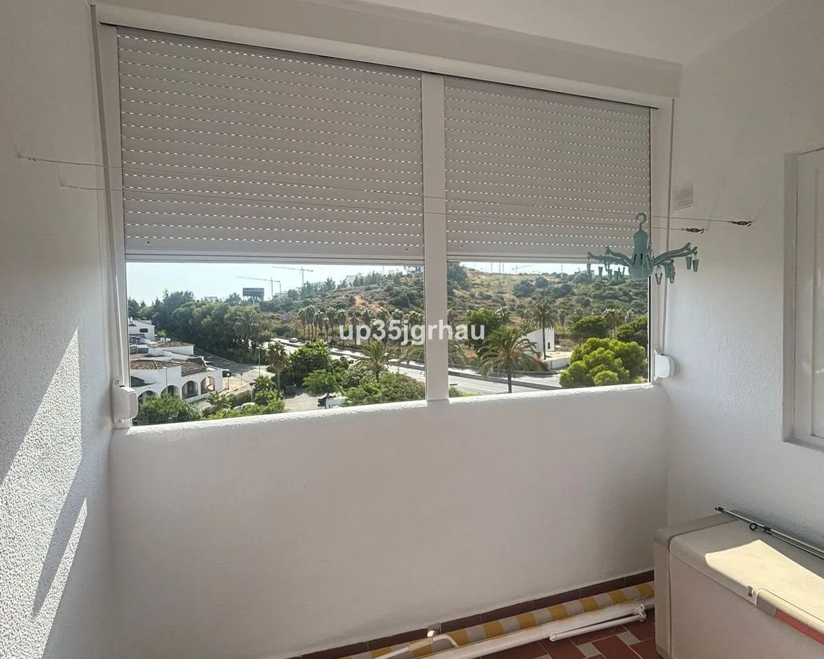 374a4005-b626-4db9-82af-3c7e90b34c11