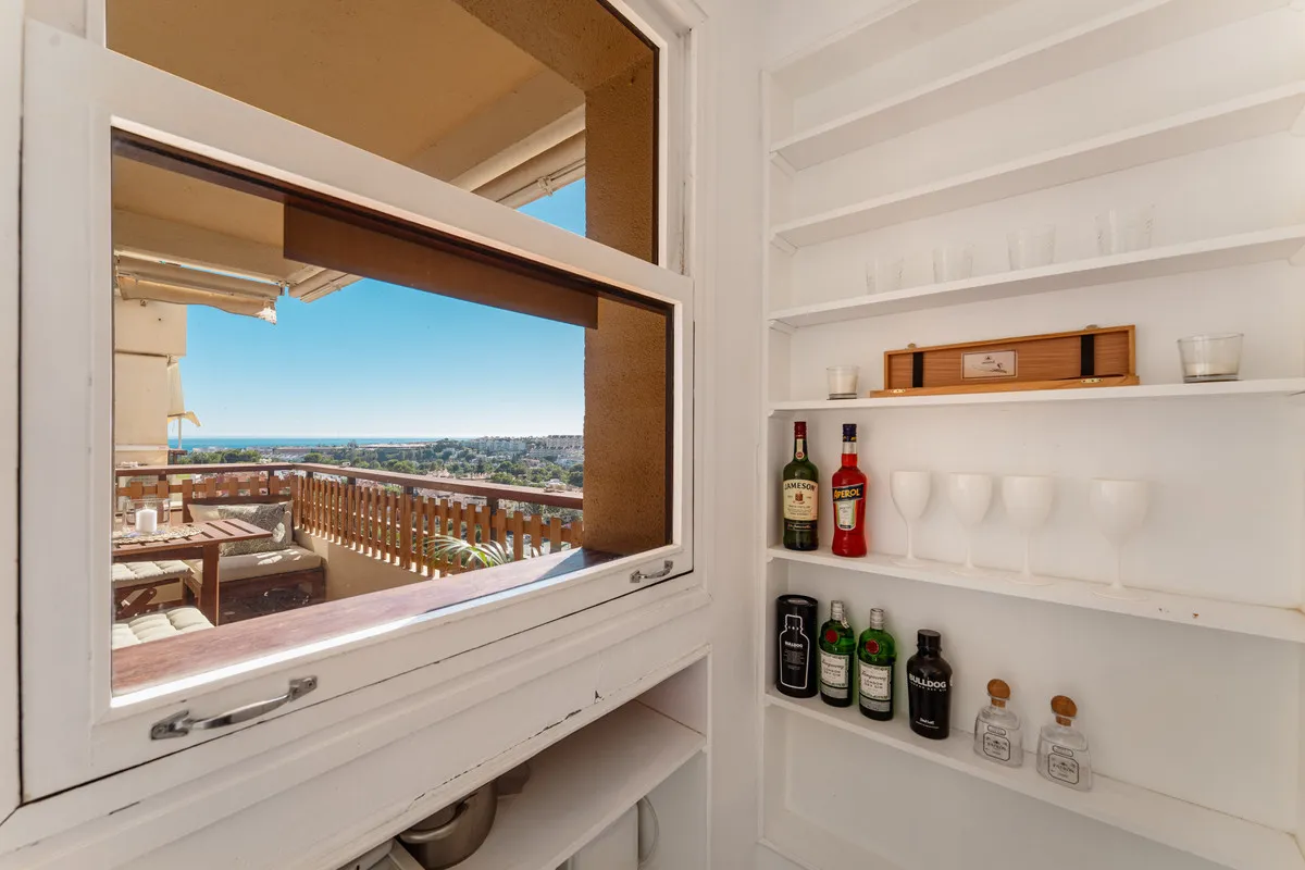 76a9f82f-5f9b-47b3-a330-45bb7c37dd3b