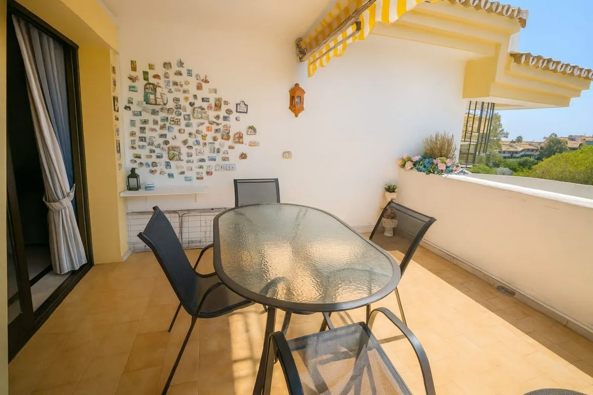 e539350a-3798-4063-8dc6-7dfeadf759e2