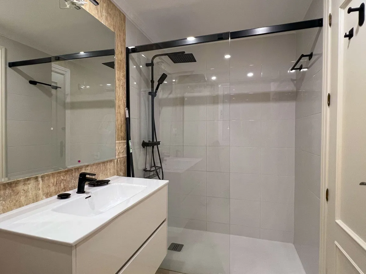 02ab99c0-d12b-4aaf-b0d4-c42bba860d2f