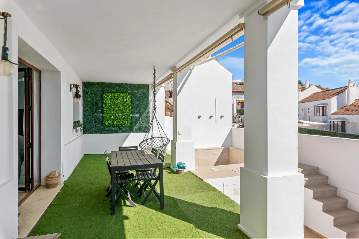 26128595-7c1e-4278-b143-547063063144