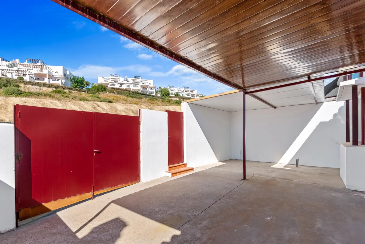 b82e8d2a-b7c9-43f2-9c6a-3a91a26a6a2d