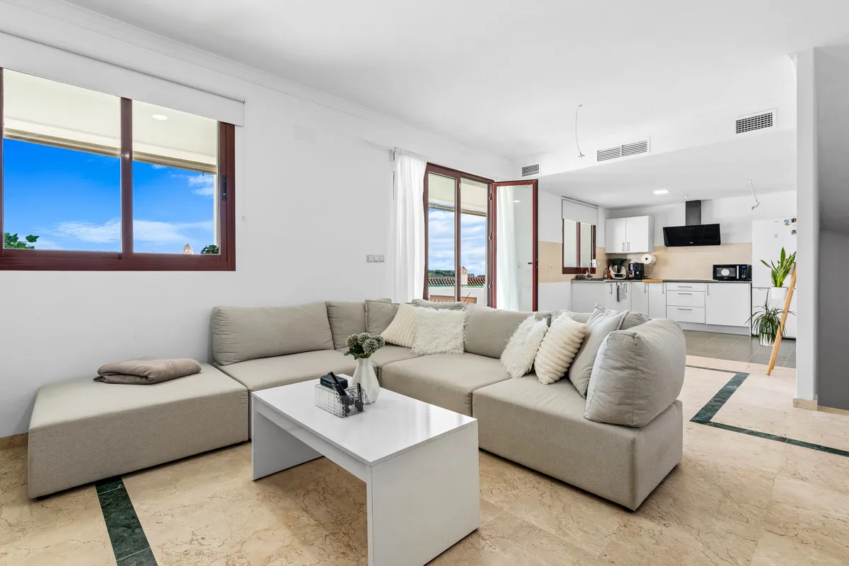 bb0dbc77-4460-412a-8a23-148de3d6c59b