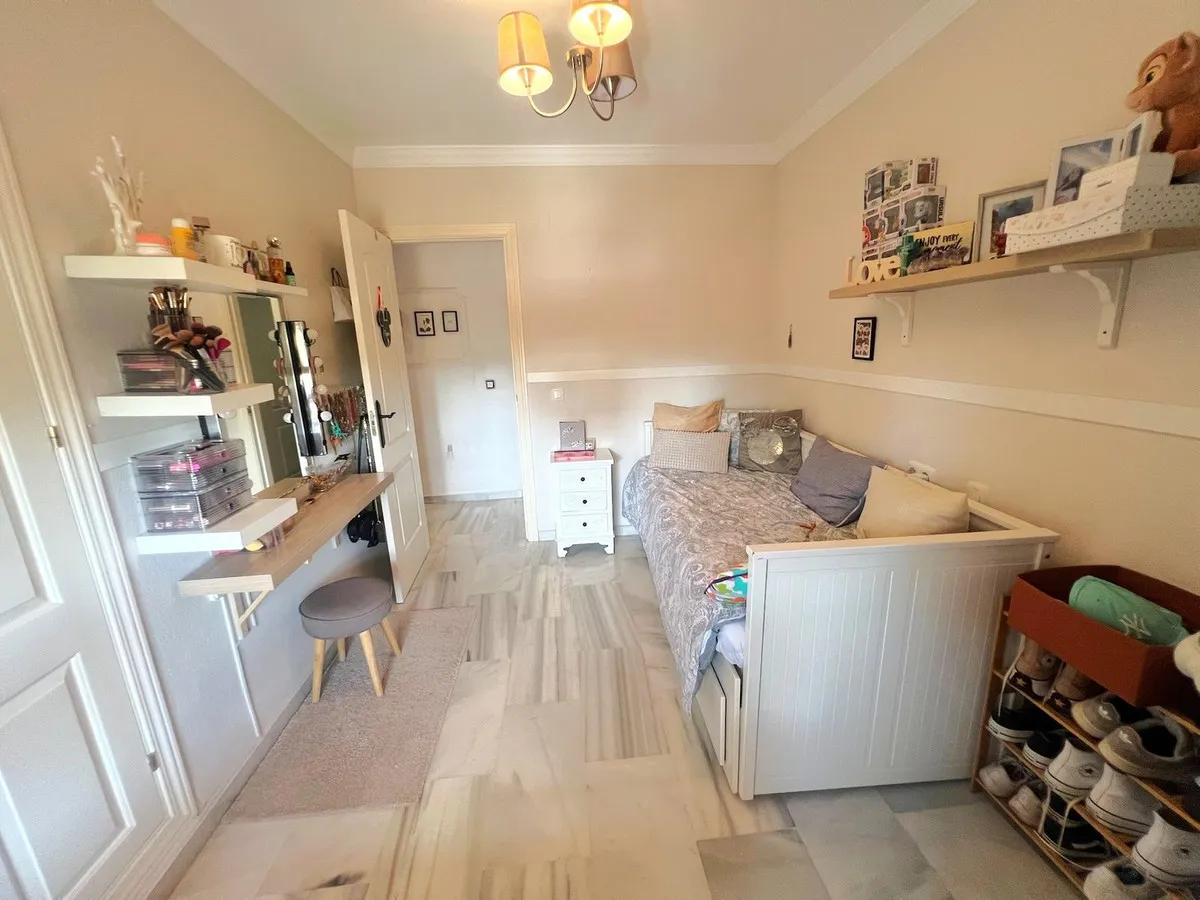 2b5bd106-4586-4989-82a7-5d5314ada6f4