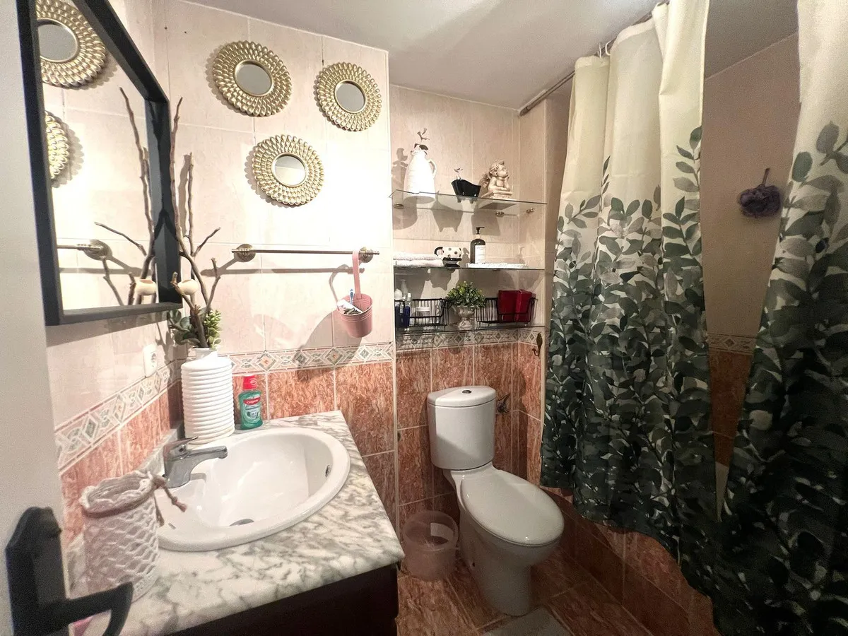 a03833be-08b7-4659-a7f2-6b56c4d489dc