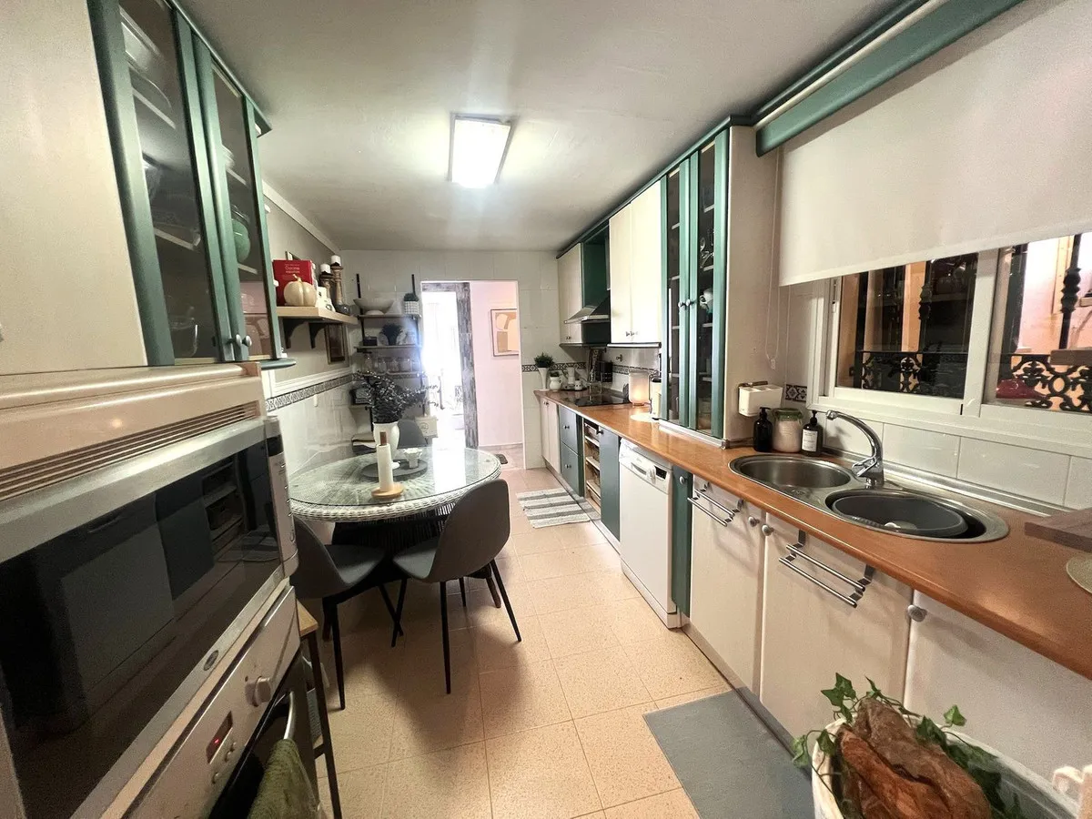 ac9309c0-0603-4b59-be5e-ff3935735f83