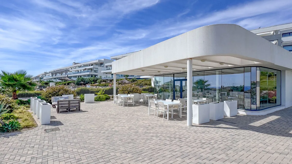 e4596675-b521-481e-95b5-cfd4412828a5