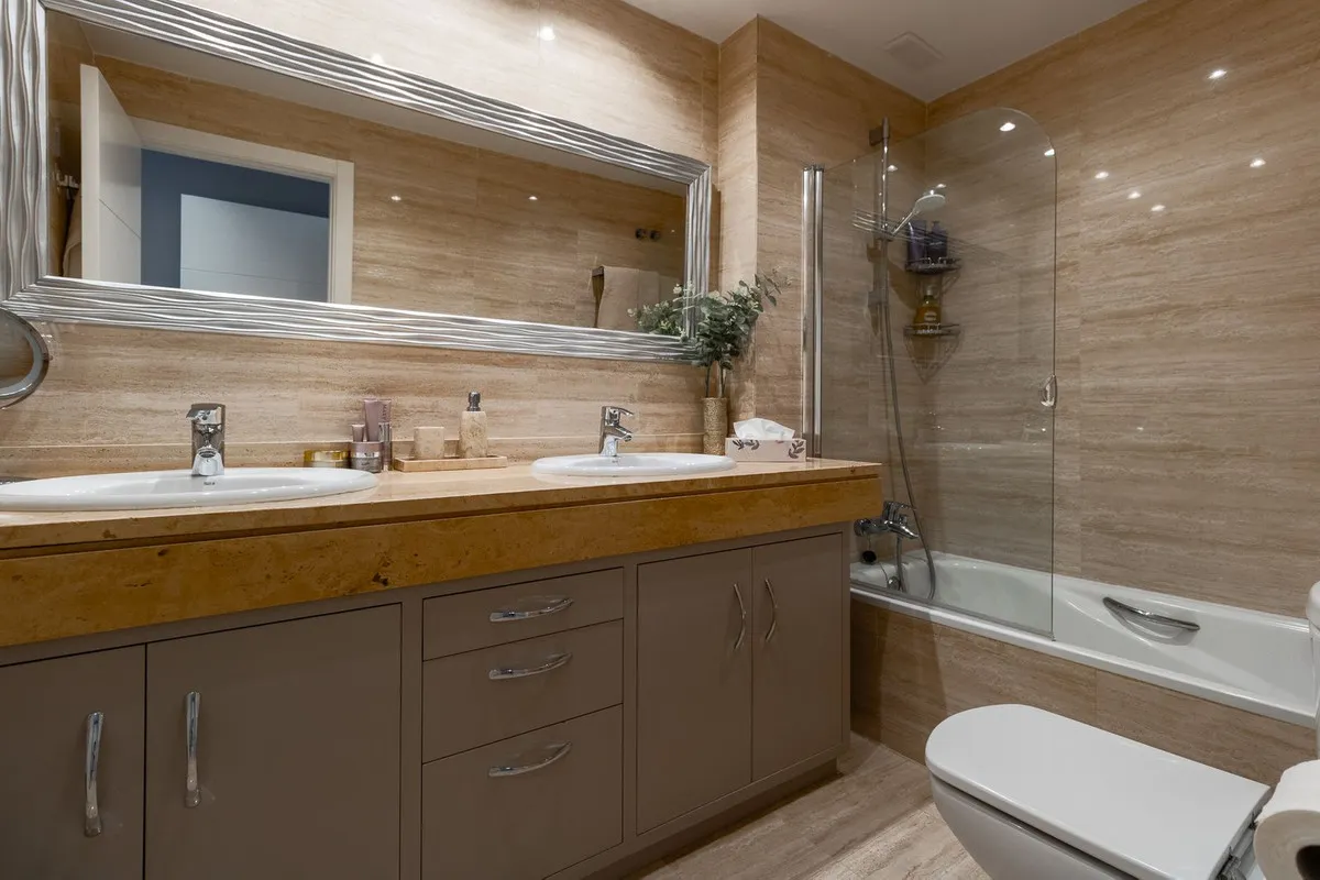 8869bafd-2227-4438-9377-e1271831971a