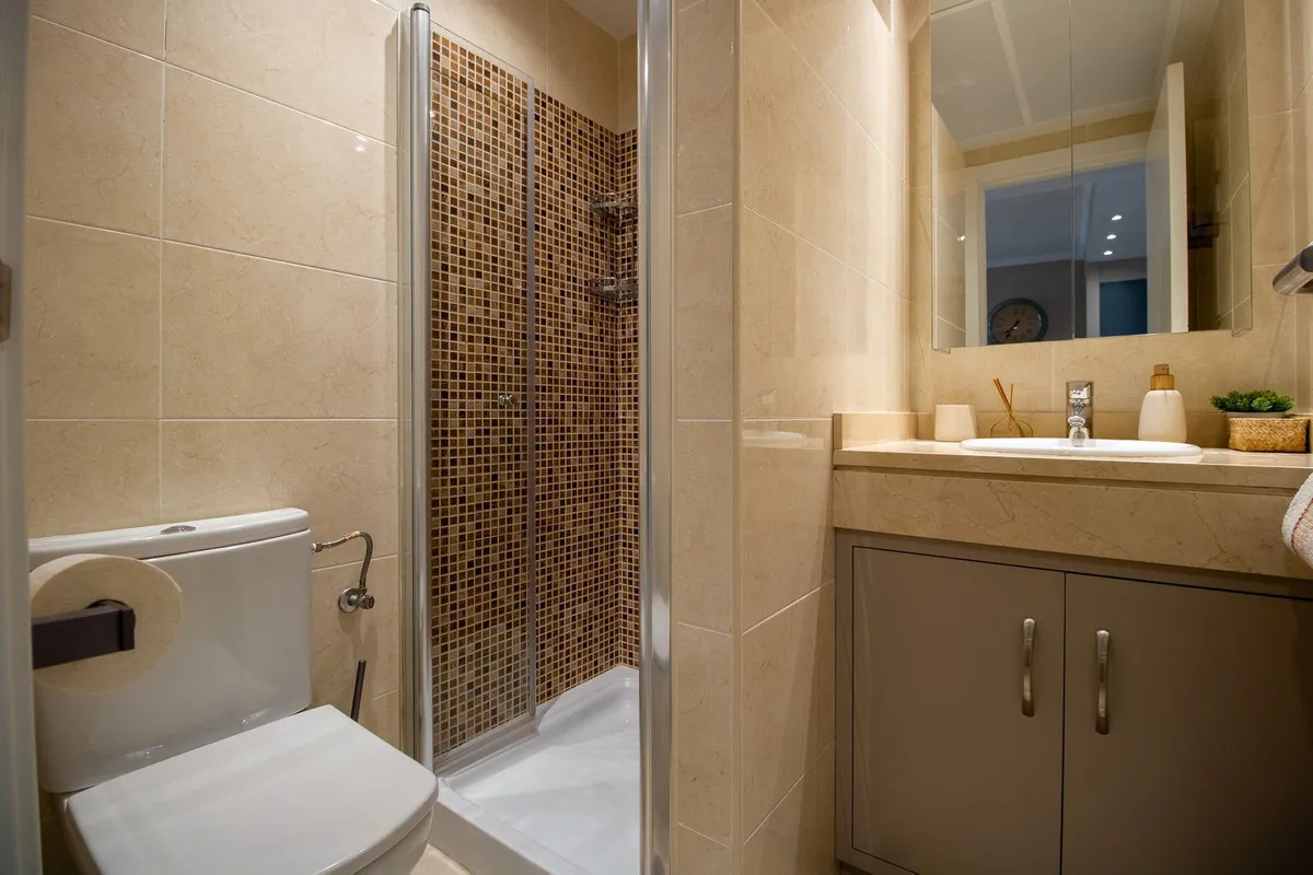 a770521f-dbe4-428b-93bb-090d2112d1f0