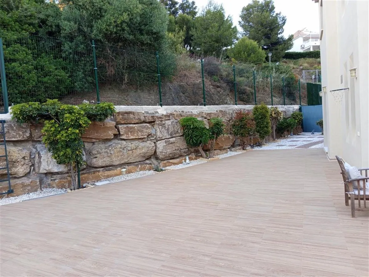 1168af49-6c98-4859-9852-e0c7c009e66d