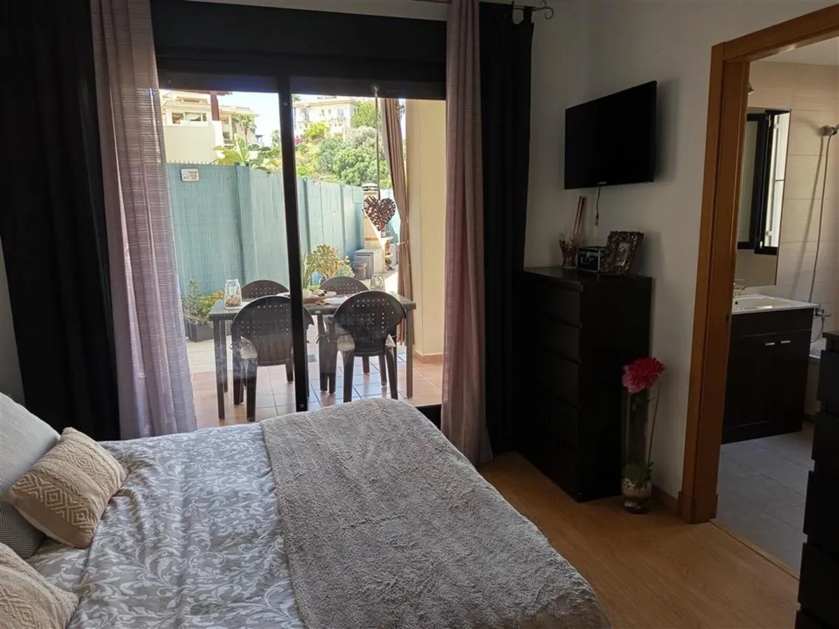 30866bdb-a11e-479a-ada5-1f251e2241b1