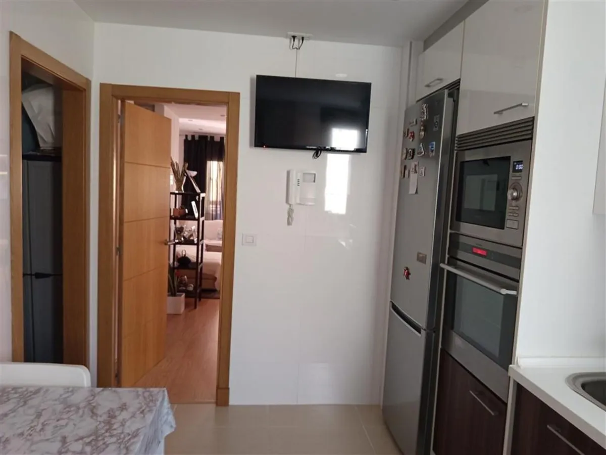 987ccc37-a21f-481c-9a47-b22a86a0823b