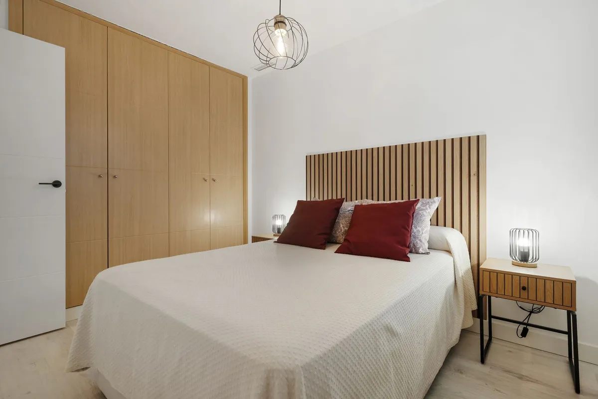 198caf4c-7285-46c2-ba00-ea18971493dc