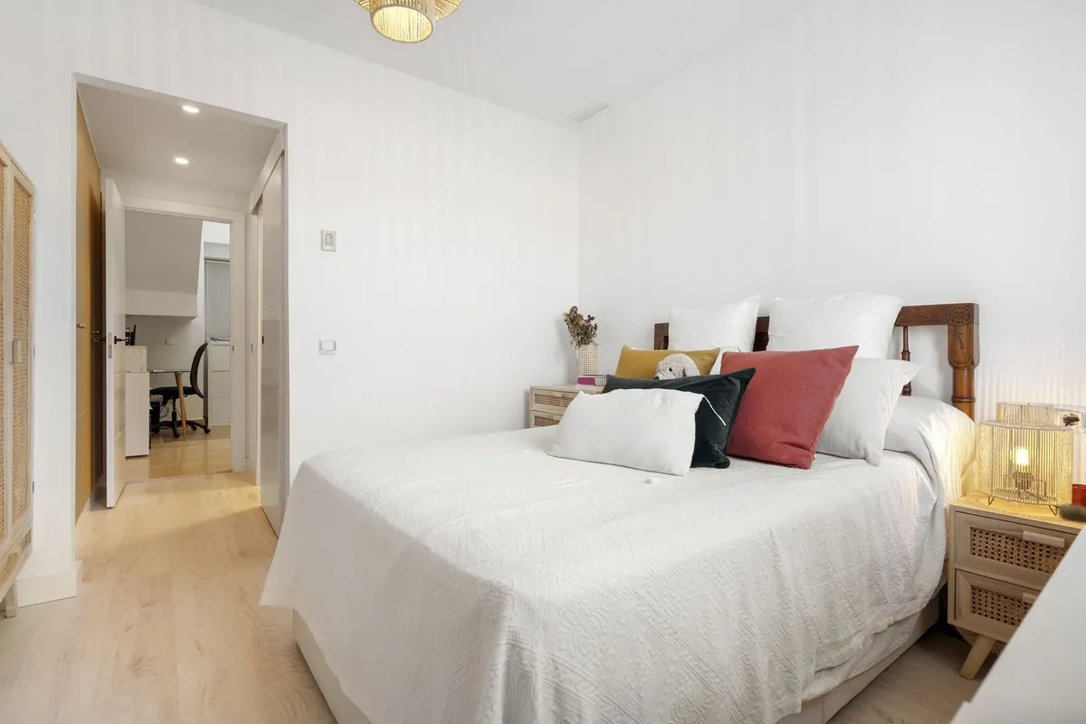 6180685d-4ae2-4f2a-90dc-ffd3afcd4263