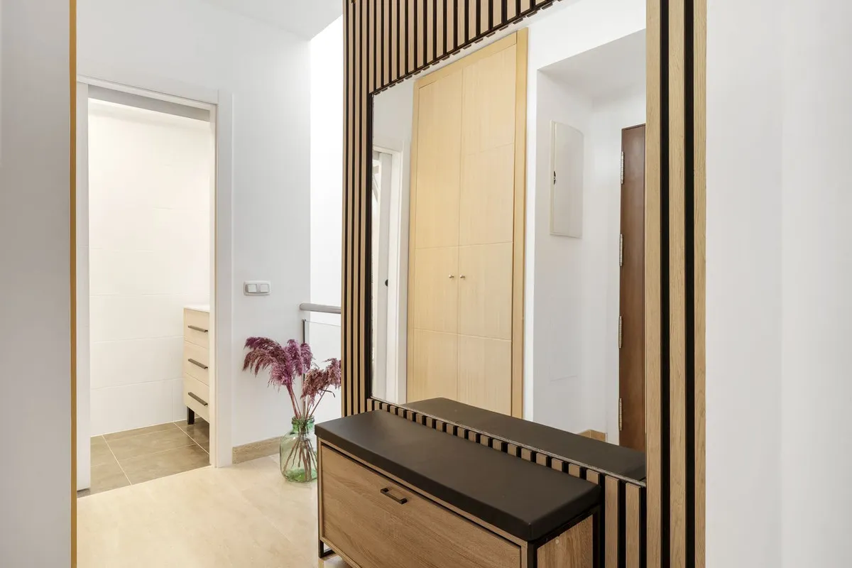 fe32e142-737d-4e80-bbce-a0bdc702aa0a