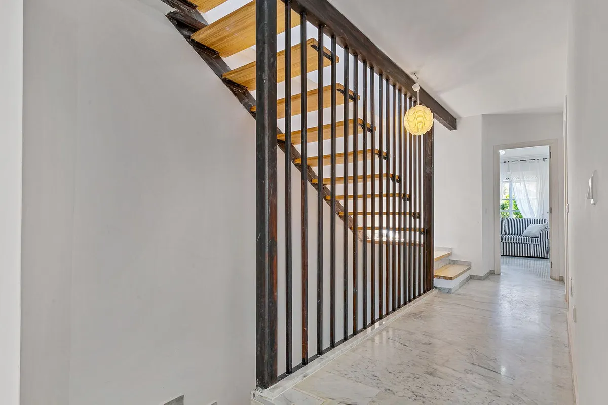 0da02930-d5fe-4621-9003-63b3ecce3d22