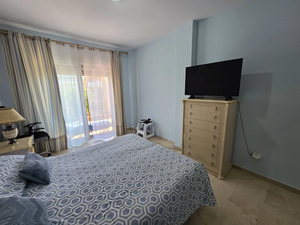 ae147f8c-a72d-482e-b2e6-8612ac24e906