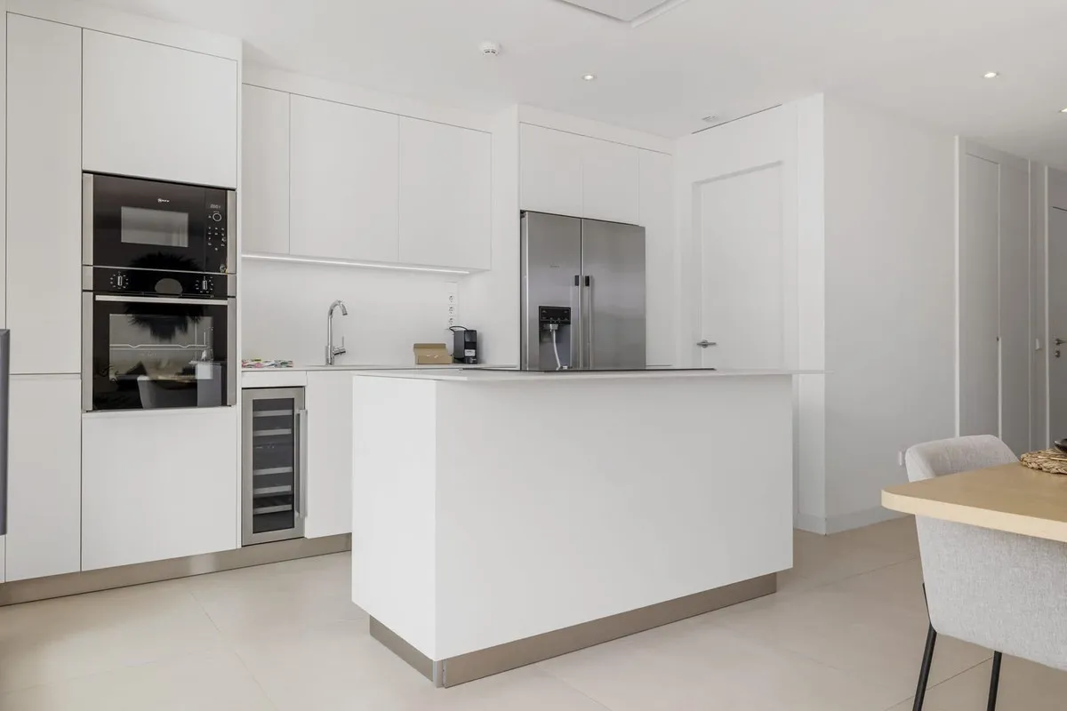 a3641082-9f20-4fa7-924e-206e730f269b