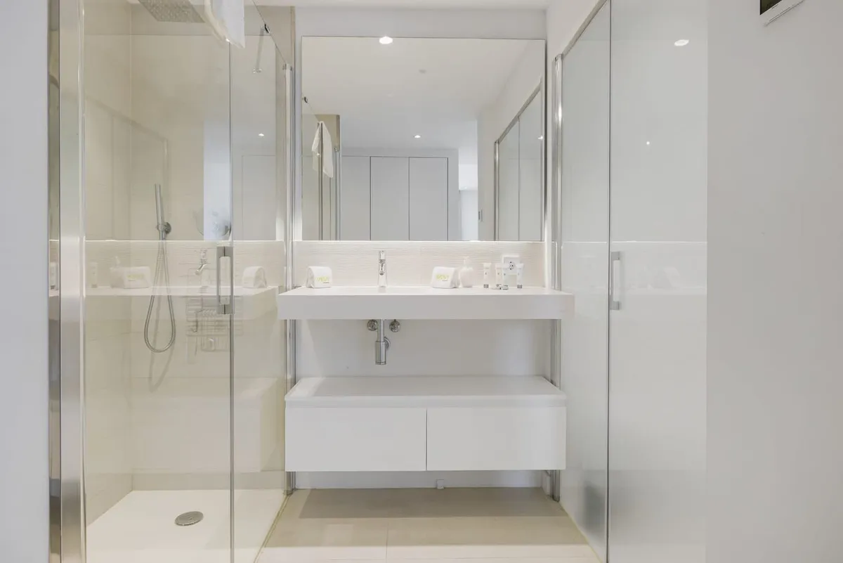 ae179ebe-196b-4eed-8d53-8ad7096f0071