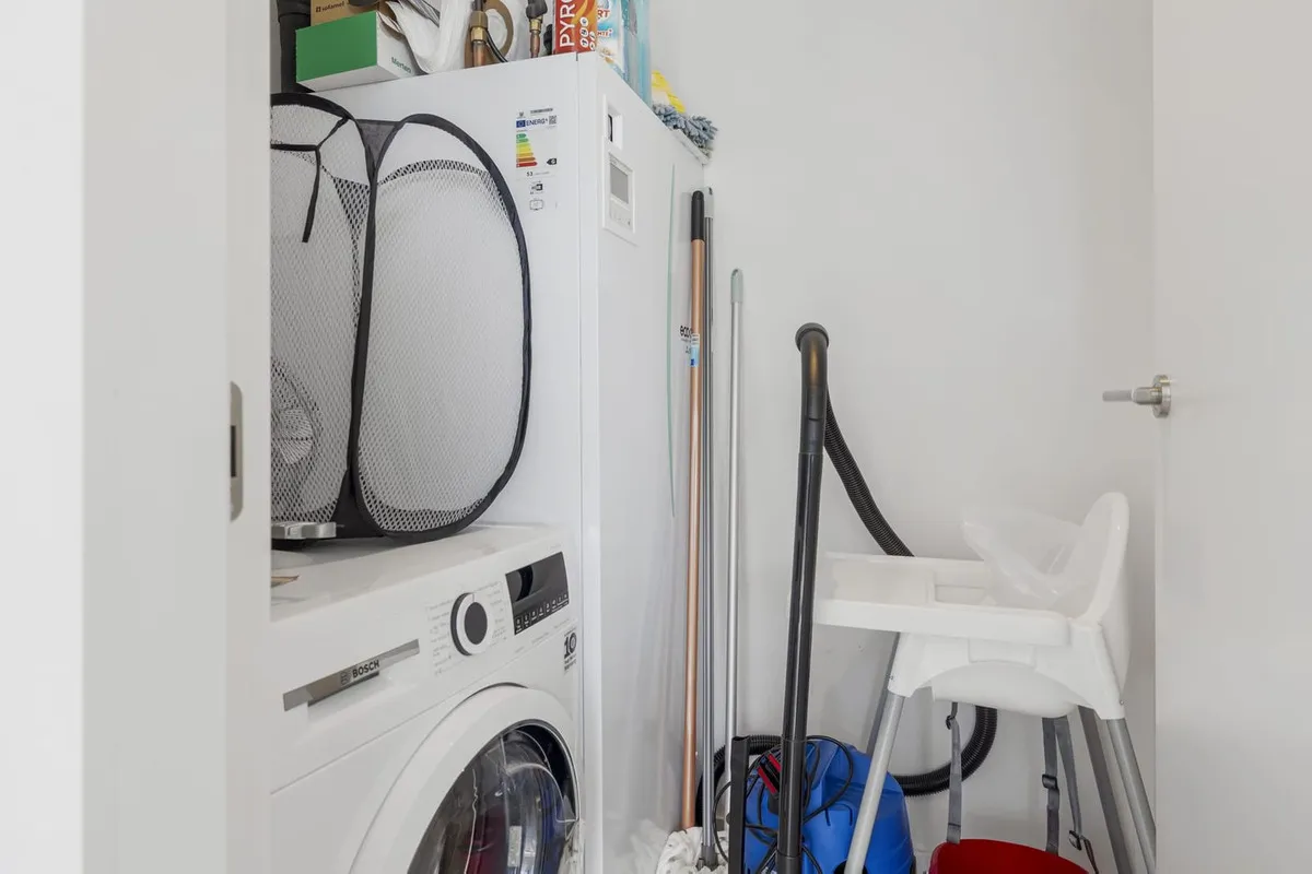 d2518818-f066-4df6-94b3-84aa5136a730