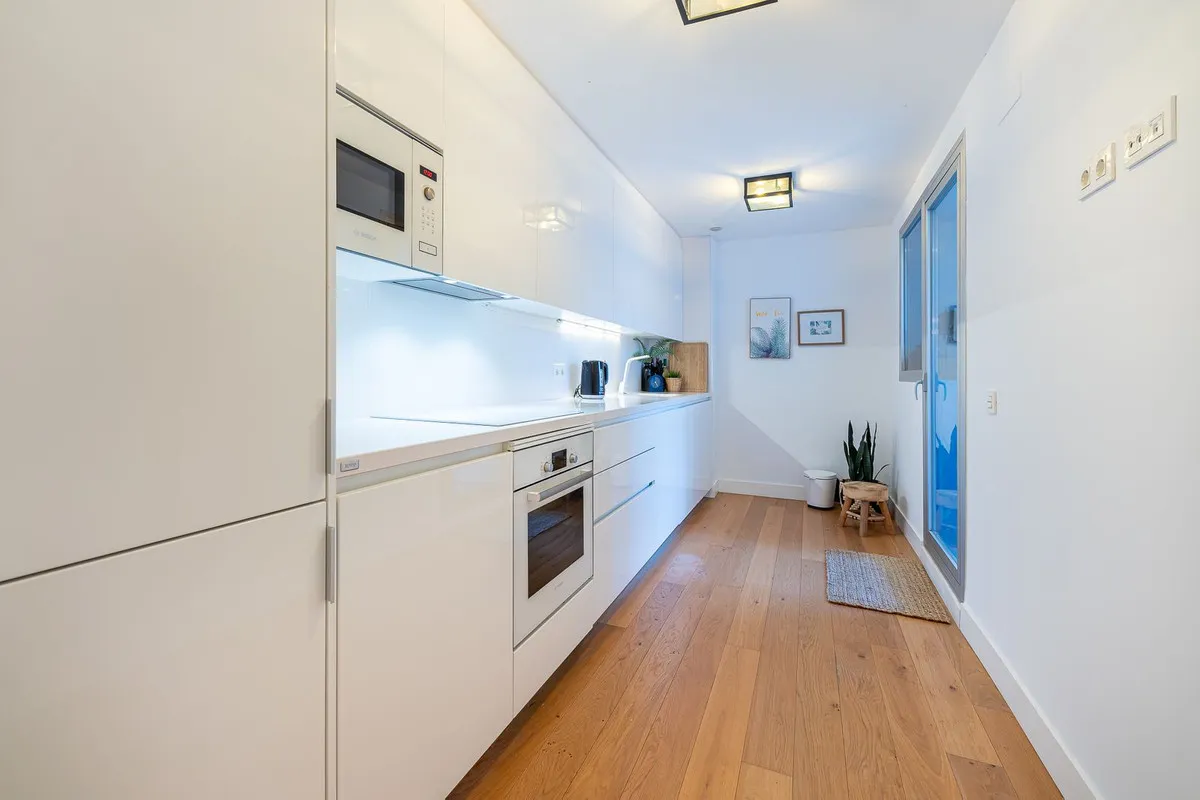 16dc3589-87e9-4ebf-a34f-4b1f11afcb08