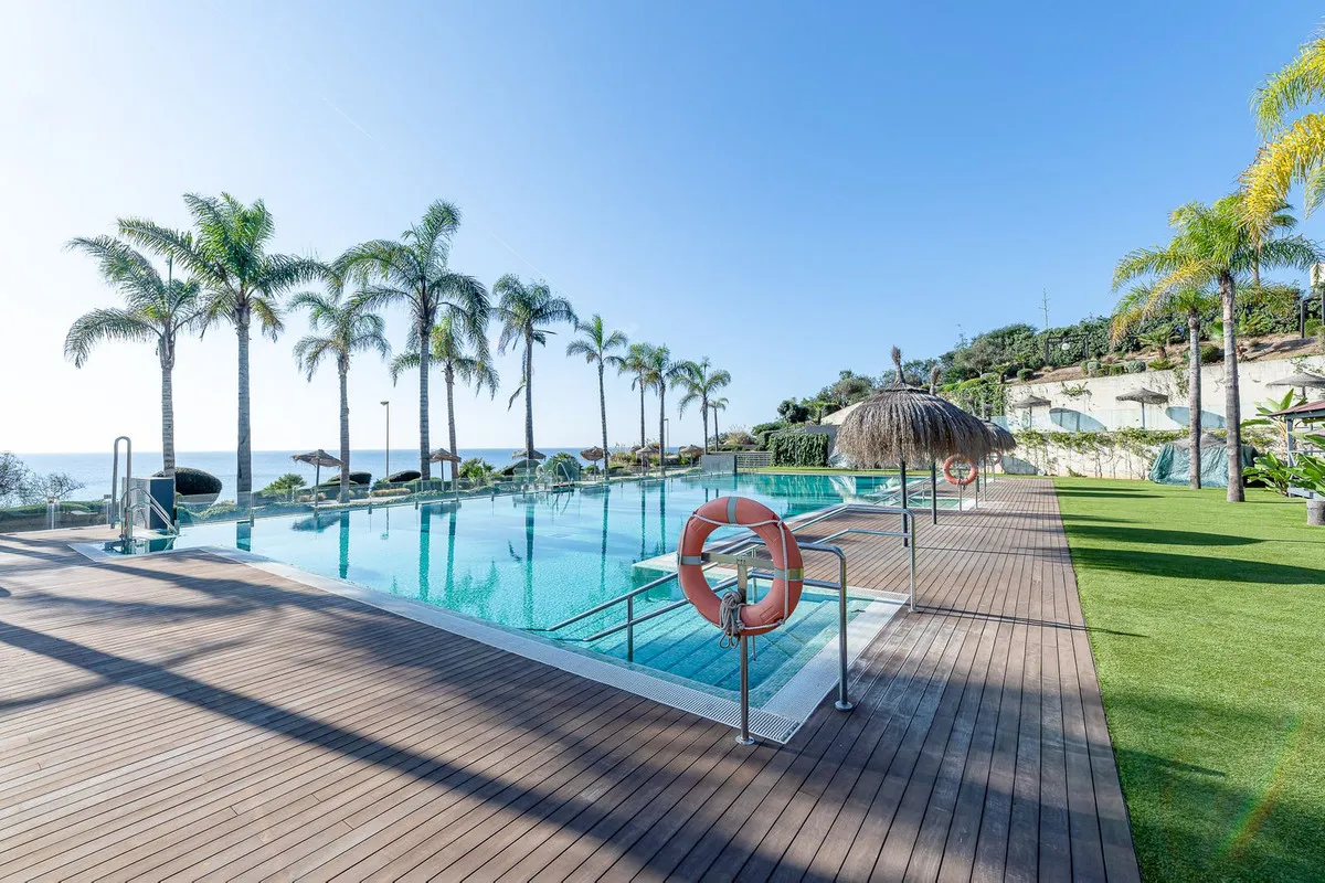 51f6734e-c944-448d-9882-a97678139cb8