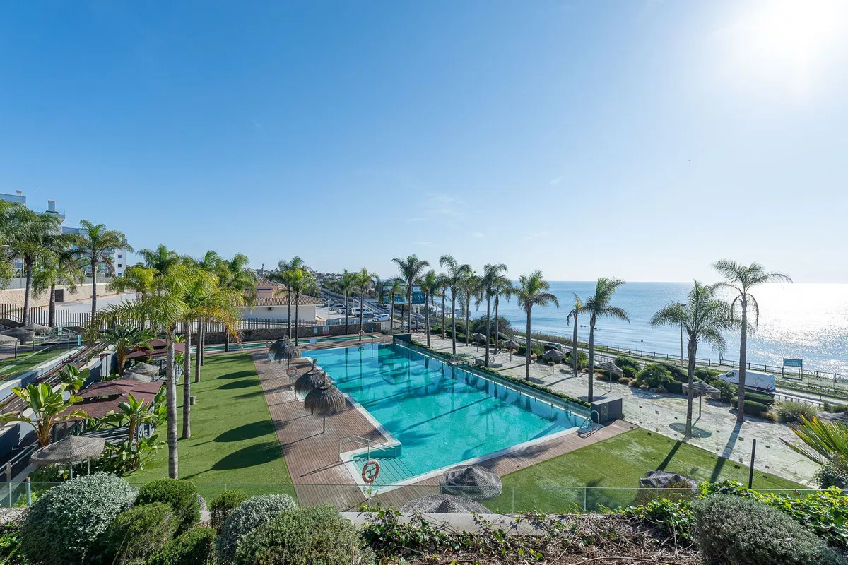 92a14663-c96b-40c2-977b-da69728fe443