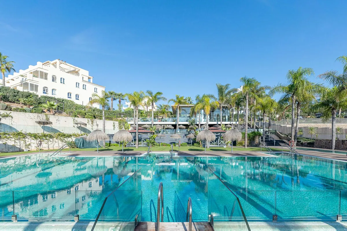 dd16f049-70fa-41c1-a7b0-27adcf5e7e88