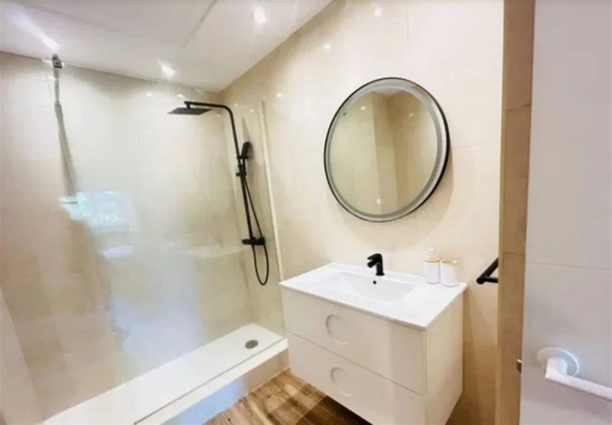 01058741-e6cc-4d1e-9afc-ba3b9d83c324