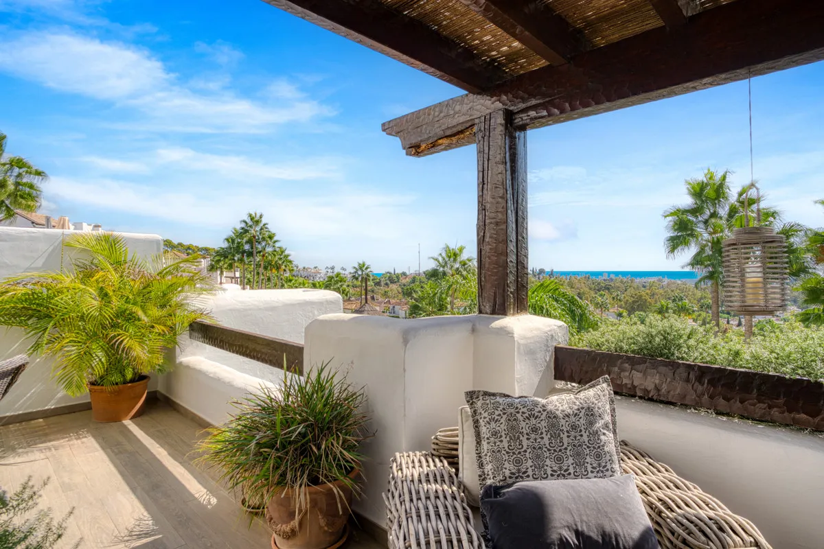 1057b143-32bb-47c4-9810-5a1b1c379058