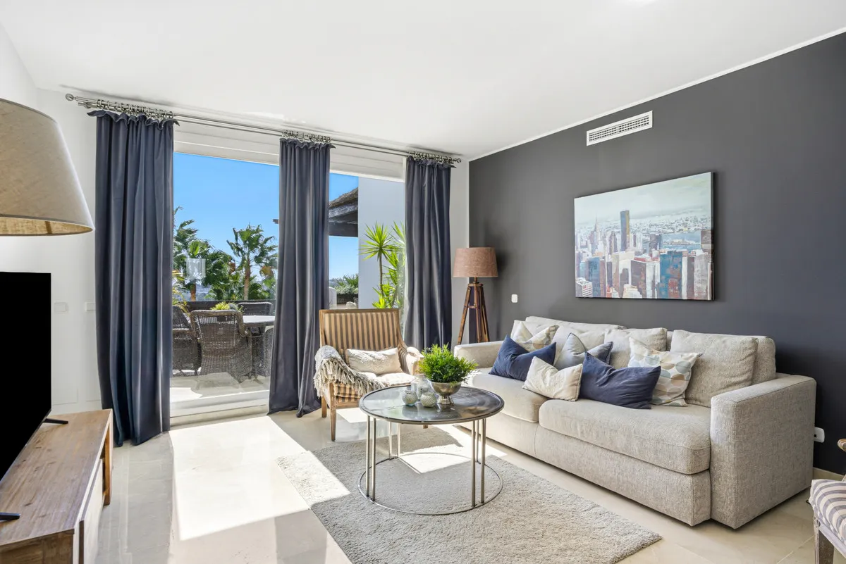 f326931c-e0ca-4e83-bb81-a5fa804d6d04