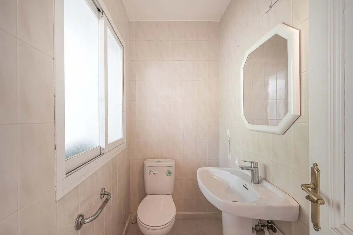 e227659d-9b05-4bbf-b8e2-1c831fcd9a58