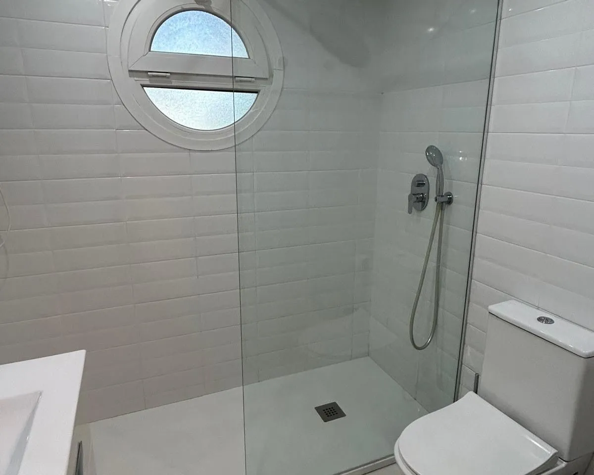 acddb1de-1126-4f6a-b575-af551f365d51