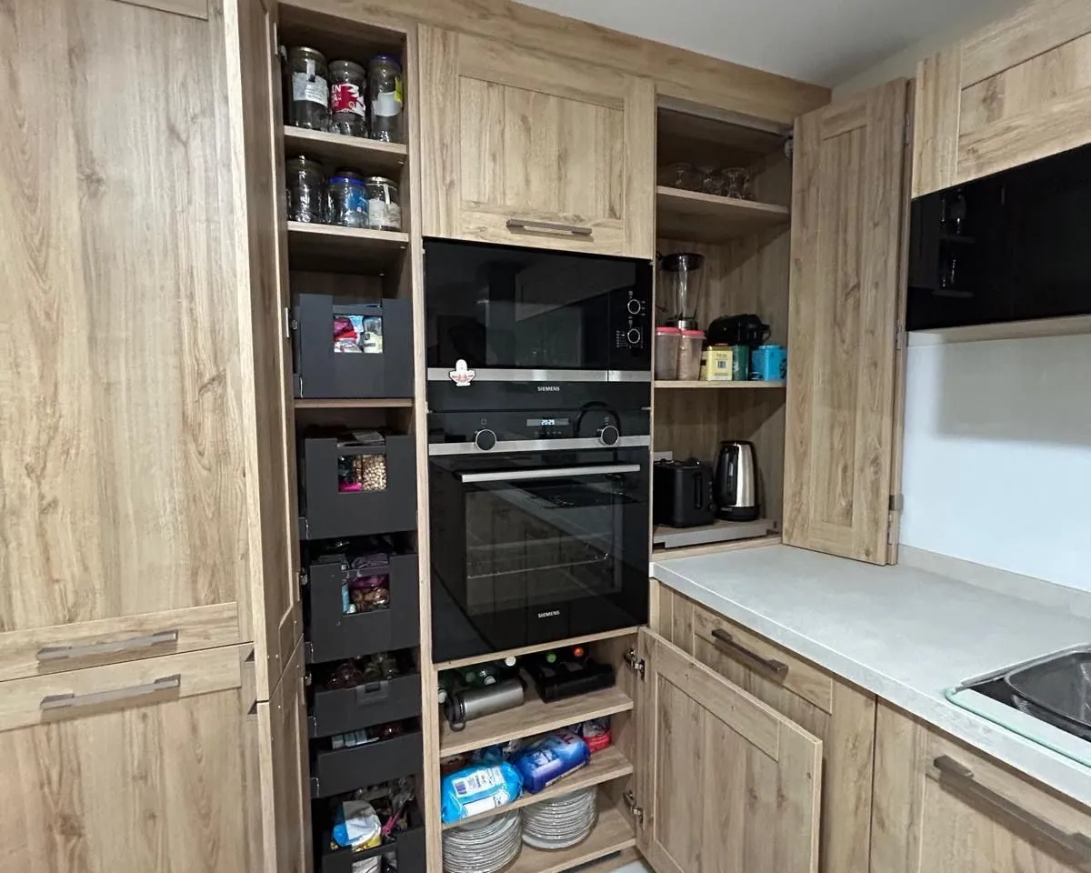 c2344414-ec1c-4211-b1c1-8ae3d7c72a50