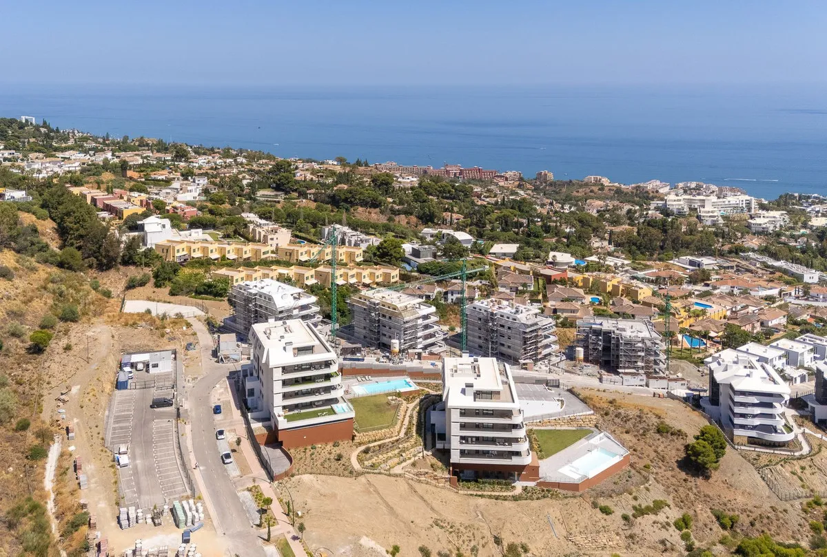 6d70b1eb-2446-4bd8-b740-43c16af0dd5f