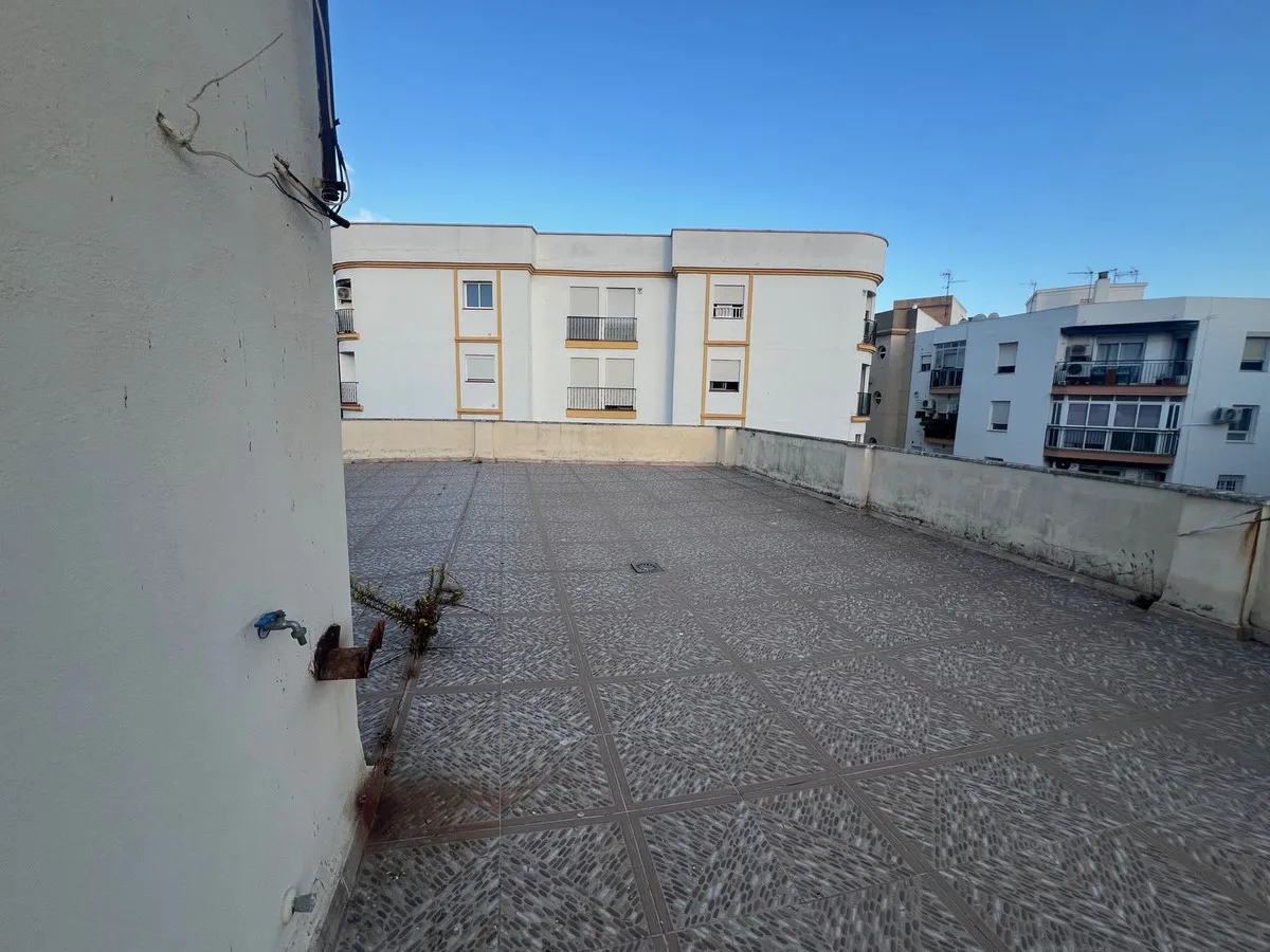 8f6eb79c-feb0-406d-9d25-fc65359064d3