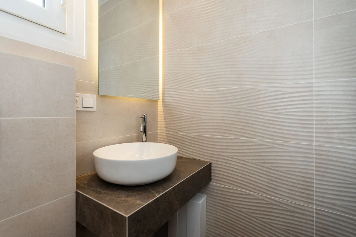 17f4a3c0-1337-4d4f-a66b-bb97a35e32c5