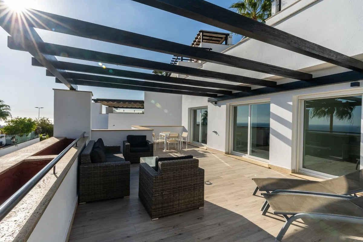 aa1eb4bc-5d0a-454f-9a90-740c8317dcff