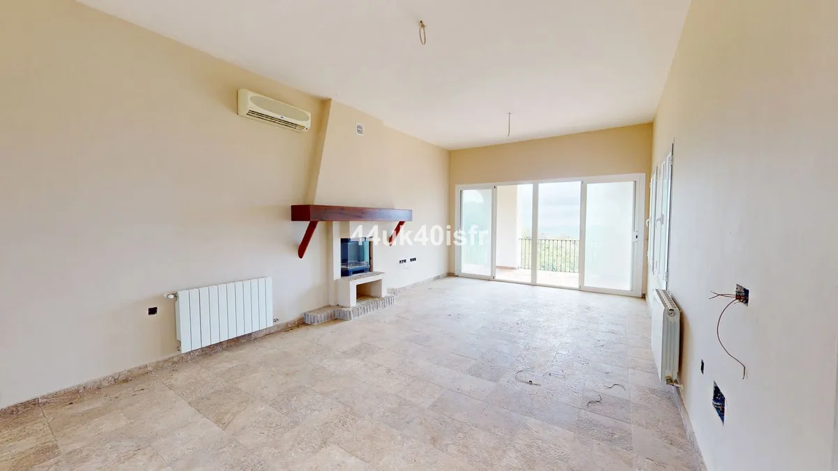 4de3a28e-4fdf-4103-98ae-ac8d78a13243