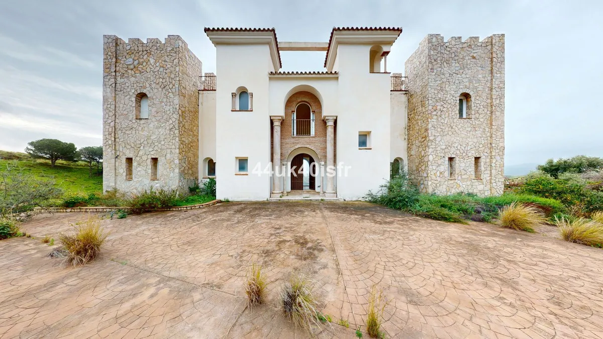 8f055f56-8ec6-4475-a5bd-8be96fd60efc