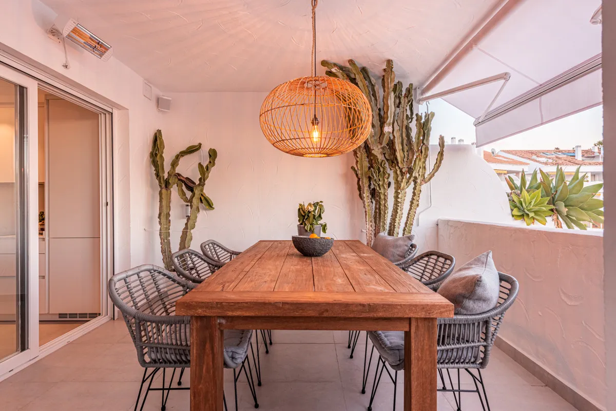 bae88ee3-26cd-4897-b9ec-ef0b313a7769