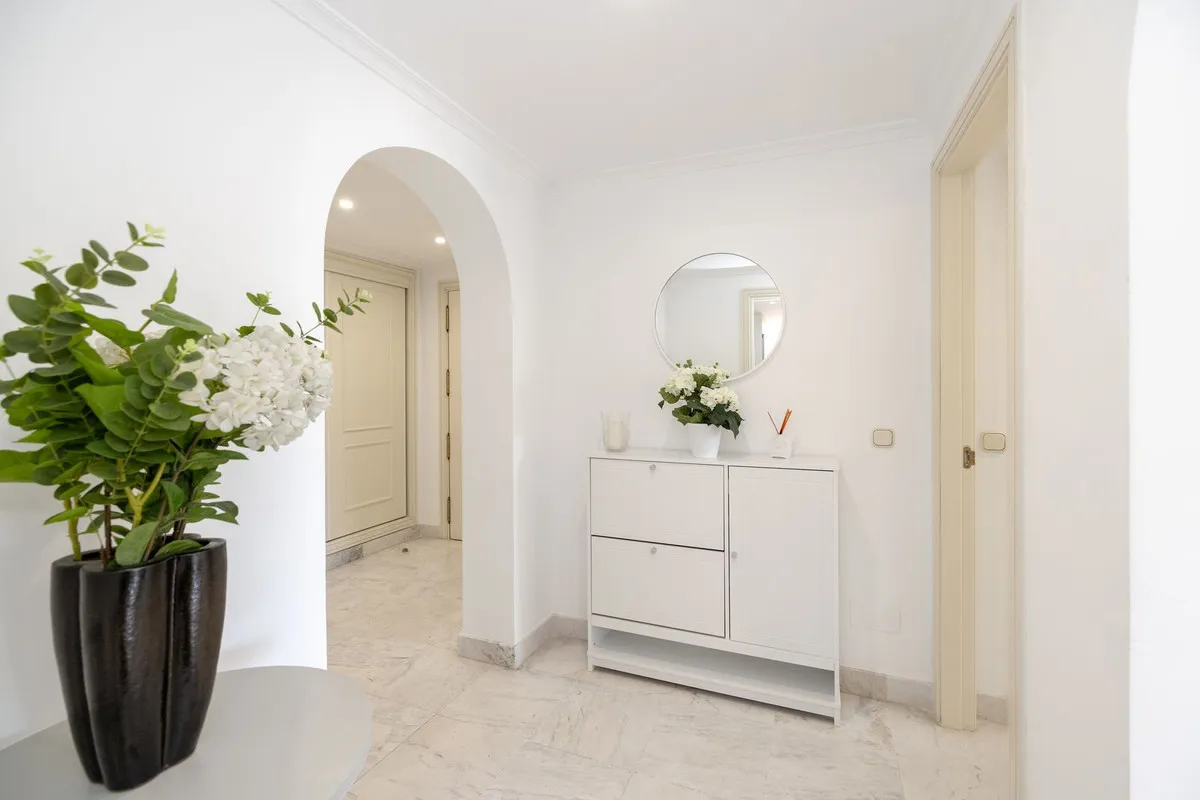 9b5d8b41-5714-4cd9-b063-9b0b6fbdfd14