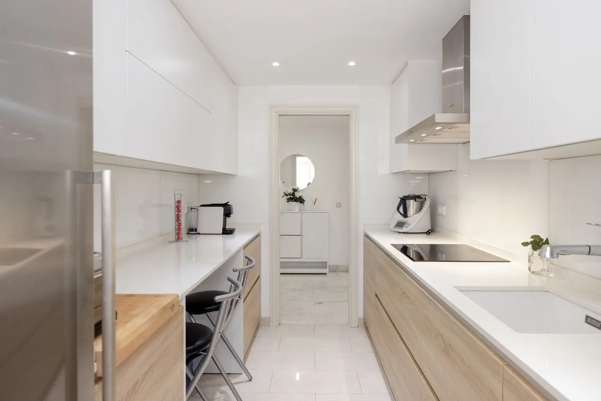 c60cc742-8c28-448c-bb45-e68f72a944c0