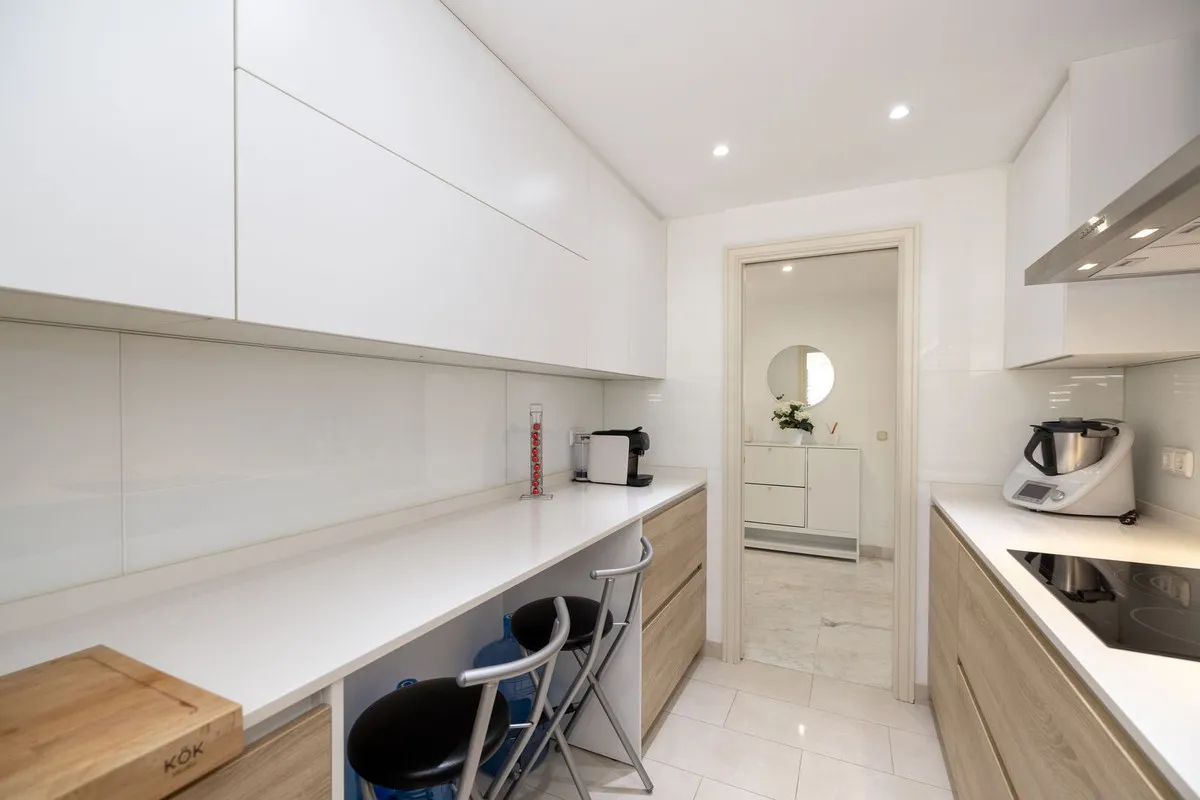 d303acaf-f9fb-4067-984d-4f92736b0a4c