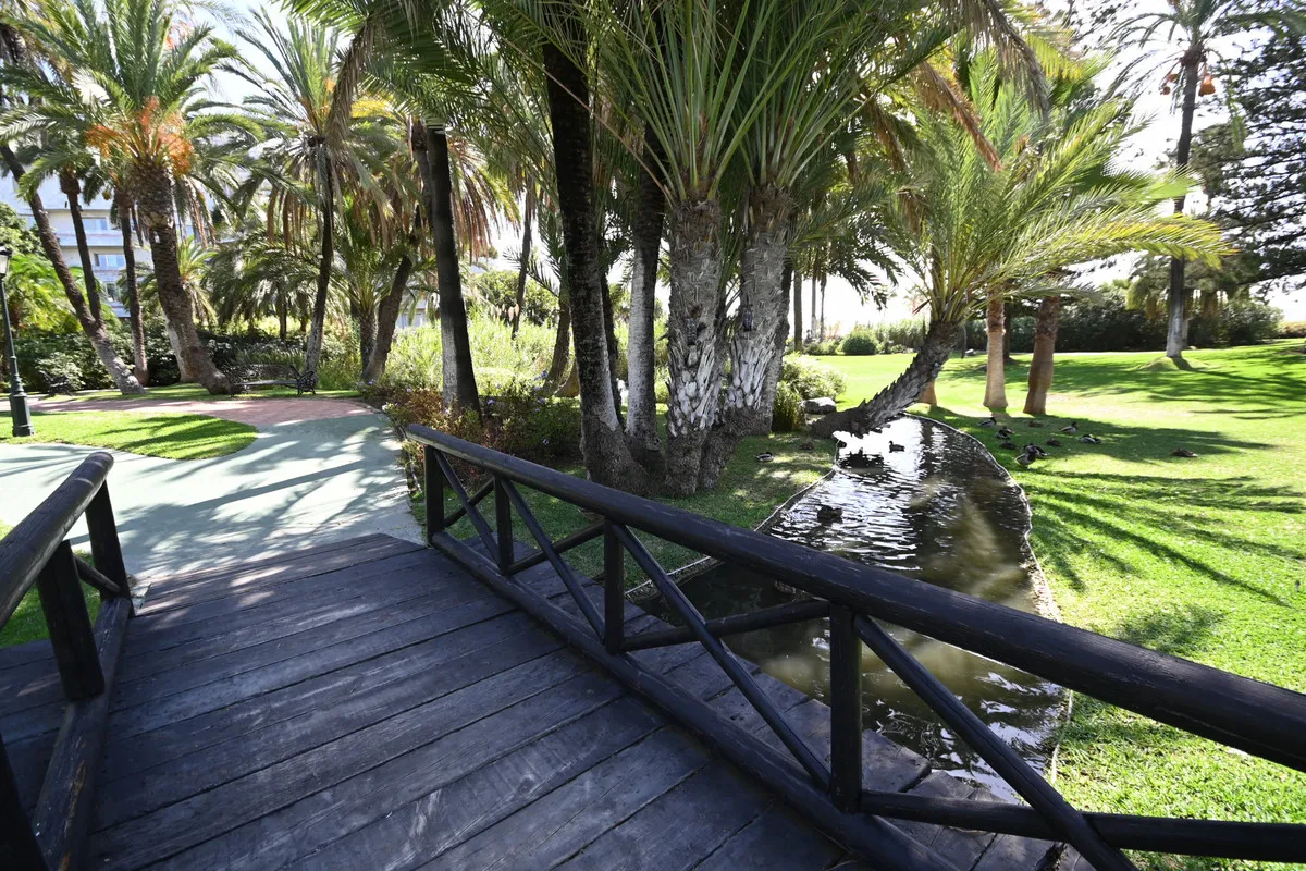 96c54e22-9f75-4118-9eff-6847e5bf5722